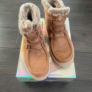 Sketcher Chestnut Faux Fur Lined Women's Boots